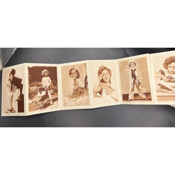 1930's Spanish Shirley Temple Photo Album Fold Out 30 Photos, Heidi, Curly Top - Picture 2 of 9